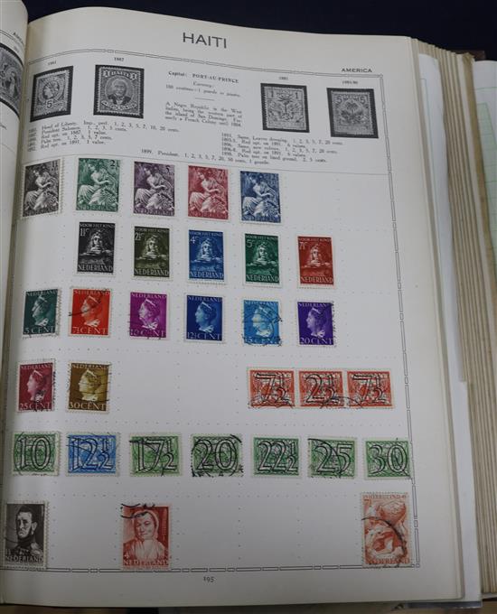 A quantity of assorted stamps
